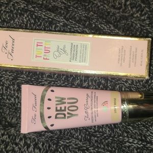 Too faced tutti fruitti dew you full coverage foundation shade light beige